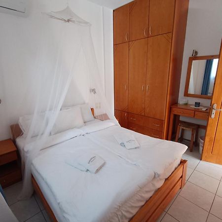 Finikas Studios & Apartments - Kalamaki Holidays Extérieur photo