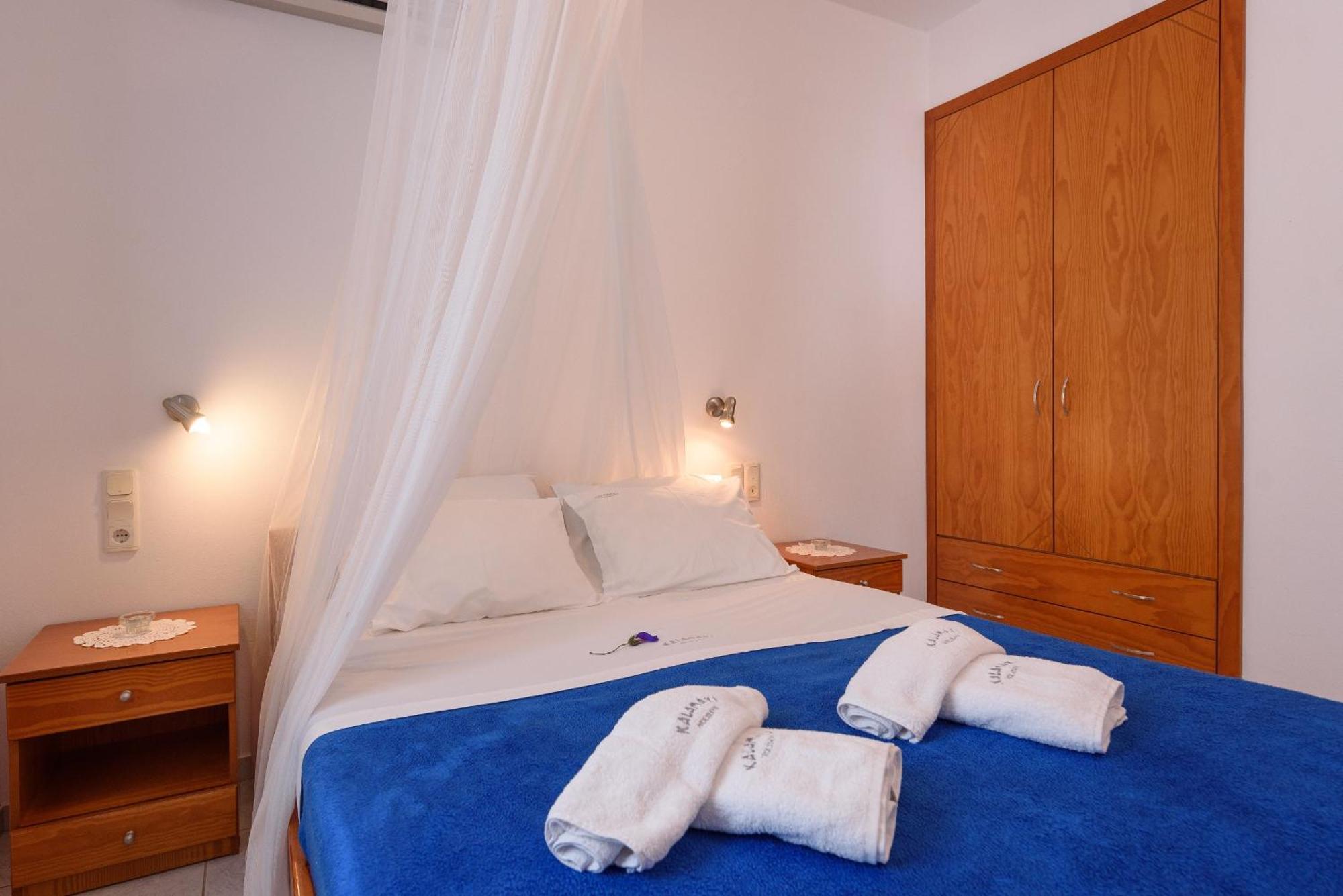 Finikas Studios & Apartments - Kalamaki Holidays Extérieur photo