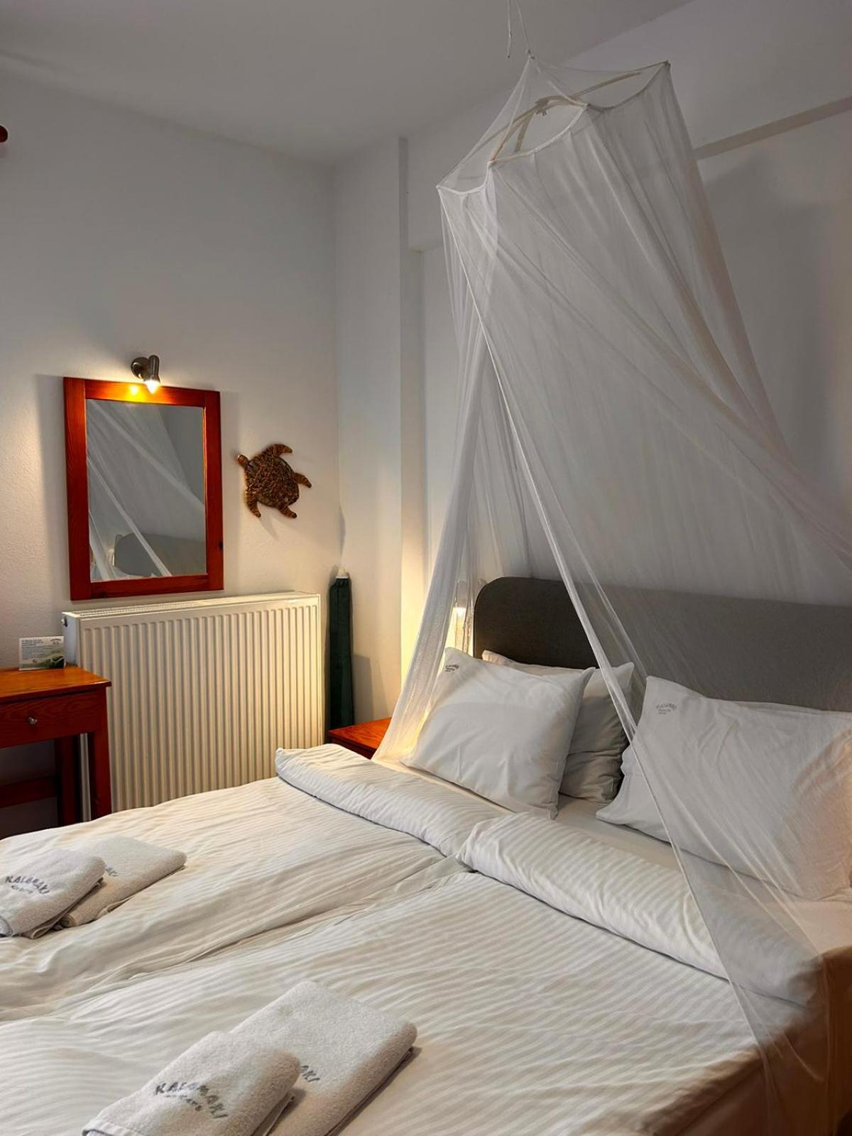 Finikas Studios & Apartments - Kalamaki Holidays Extérieur photo